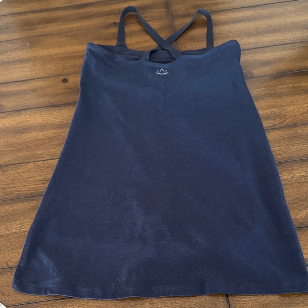 Beyond Yoga Midnight Blue dress with shorts under - Picture 5 of 5